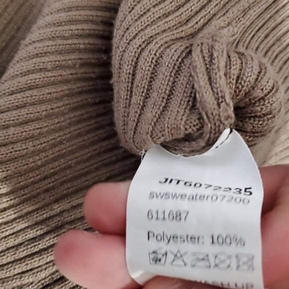 Taupe Sand Brown Cropped Long Sleeve Knit Top Scoop Neck - Picture 6 of 9